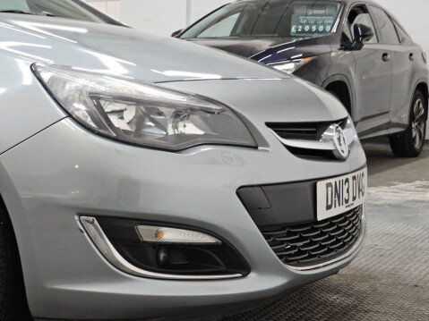 Vauxhall Astra 1.4T 16v SRi Euro 5 5dr 97