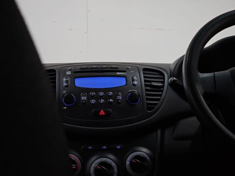 Hyundai i10 1.2 Classic Euro 5 5dr 31