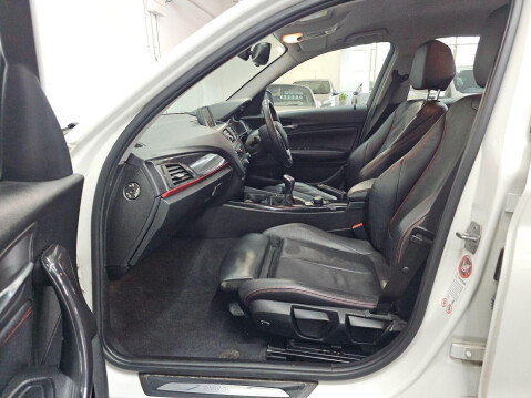 BMW 1 Series 1.6 116i Sport Euro 6 (s/s) 5dr 22