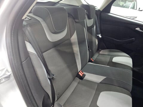 Ford Focus 1.0T EcoBoost Zetec Euro 5 (s/s) 5dr 20