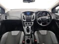 Ford Focus 1.0T EcoBoost Zetec Euro 5 (s/s) 5dr 2