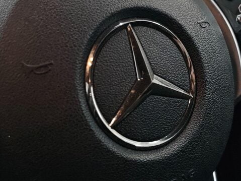 Mercedes-Benz A Class 1.5 A180d Sport (Executive) 7G-DCT Euro 6 (s/s) 5dr 33