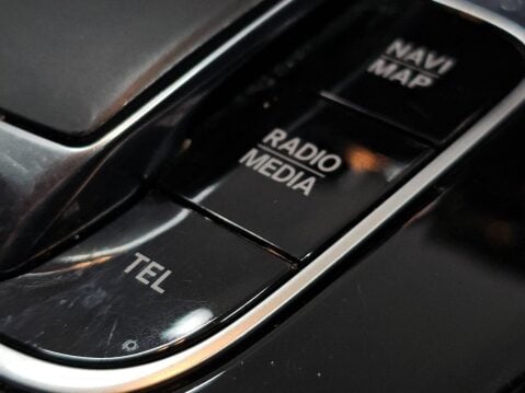 Mercedes-Benz A Class 1.5 A180d Sport (Executive) 7G-DCT Euro 6 (s/s) 5dr 43