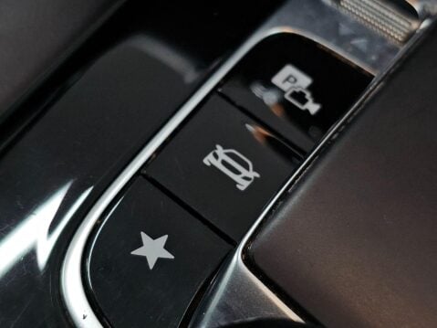 Mercedes-Benz A Class 1.5 A180d Sport (Executive) 7G-DCT Euro 6 (s/s) 5dr 50