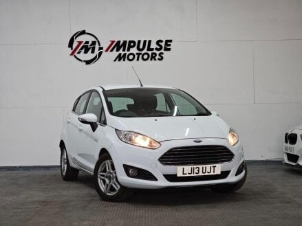 Ford Fiesta 1.0T EcoBoost Zetec Euro 5 (s/s) 5dr