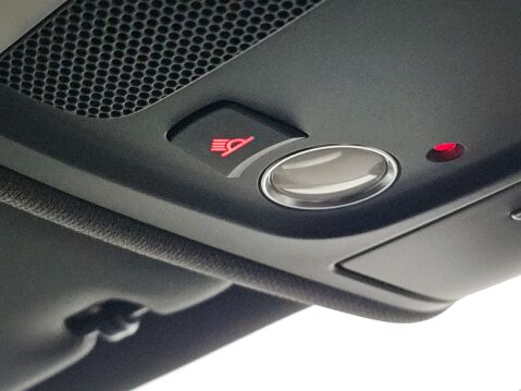 Audi A4 2.0 TFSI Executive S line S Tronic quattro Euro 5 4dr 76