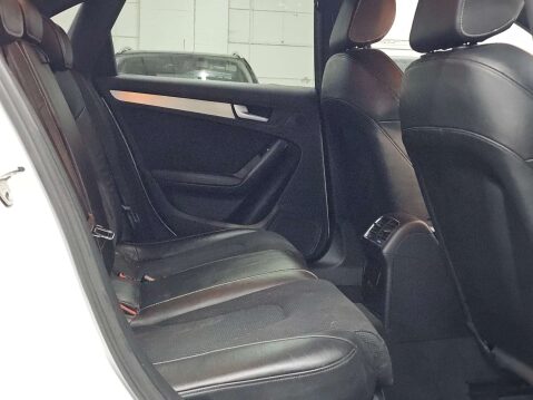 Audi A4 2.0 TFSI Executive S line S Tronic quattro Euro 5 4dr 16