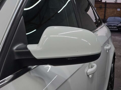 Audi A4 2.0 TFSI Executive S line S Tronic quattro Euro 5 4dr 96