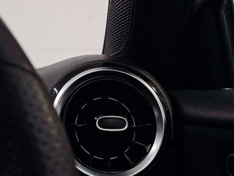 Mercedes-Benz A Class 1.5 A180d AMG Line (Executive) 7G-DCT Euro 6 (s/s) 5dr 76