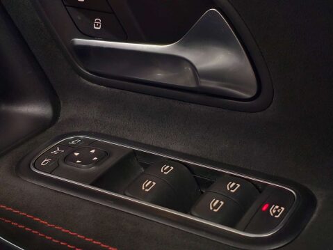 Mercedes-Benz A Class 1.5 A180d AMG Line (Executive) 7G-DCT Euro 6 (s/s) 5dr 74