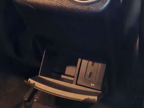 Mercedes-Benz A Class 1.5 A180d AMG Line (Executive) 7G-DCT Euro 6 (s/s) 5dr 44