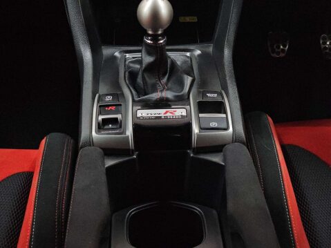 Honda Civic 2.0 VTEC Turbo Type R GT Euro 6 (s/s) 5dr 31