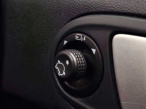 Ford Fiesta 1.4 Fiesta Titanium 5dr 77