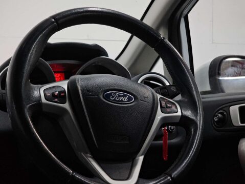 Ford Fiesta 1.4 Fiesta Titanium 5dr 24