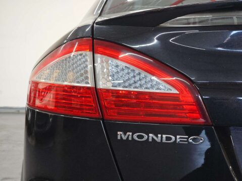 Ford Mondeo 2.0 Mondeo Titanium X Sport Auto 5dr 94