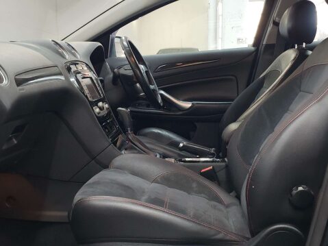 Ford Mondeo 2.0 Mondeo Titanium X Sport Auto 5dr 19