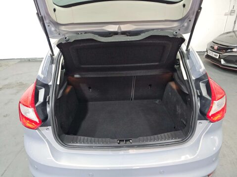 Ford Focus 1.6 Focus Zetec 125 Auto 5dr 97