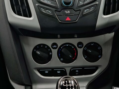 Ford Focus 1.0 Focus Zetec S T 5dr 32