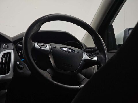 Ford Focus 1.0 Focus Zetec S T 5dr 27