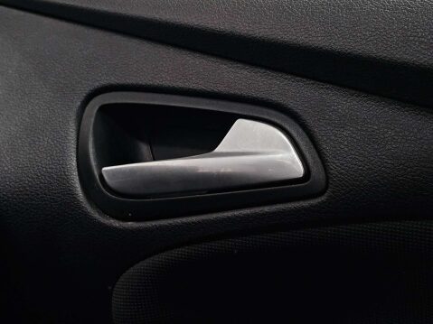 Ford Focus 1.0 Focus Zetec S T 5dr 77