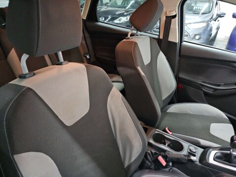 Ford Focus 1.0 Focus Zetec T 5dr 15
