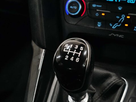 Ford Focus 1.0 Focus Titanium 5dr 60