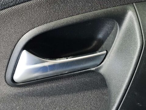 Volkswagen Polo 1.4 Polo SE 85 5dr 37