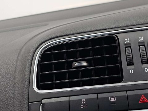 Volkswagen Polo 1.4 Polo SE 85 5dr 64