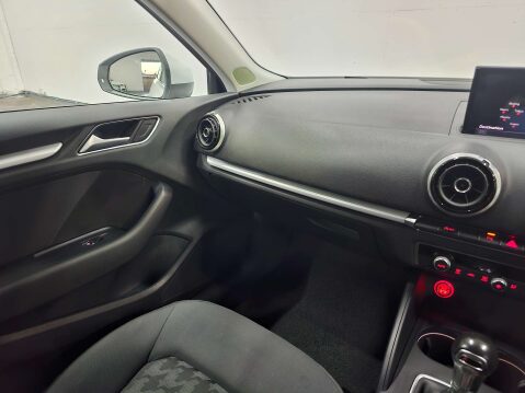 Audi A3 1.4 TFSI CoD S line Sportback 5dr Petrol Manual Euro 6 (s/s) (140 ps) 70