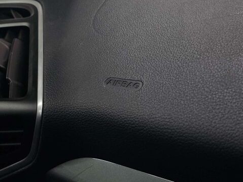 Ford C-Max 1.6 C-Max Titanium 5dr 76