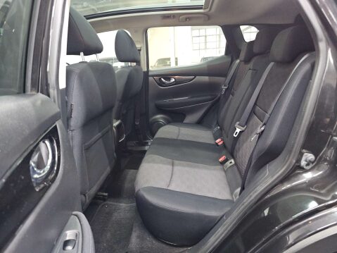 Nissan Qashqai 1.2 Qashqai N-Tec+ DiG-T 5dr 19