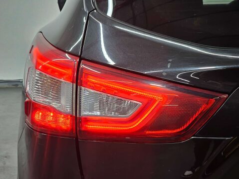 Nissan Qashqai 1.2 Qashqai N-Tec+ DiG-T 5dr 87