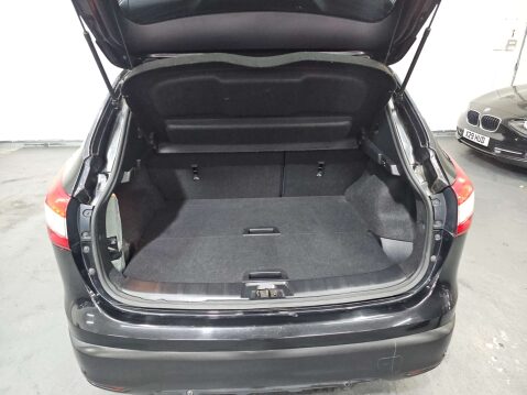 Nissan Qashqai 1.2 Qashqai N-Tec+ DiG-T 5dr 23