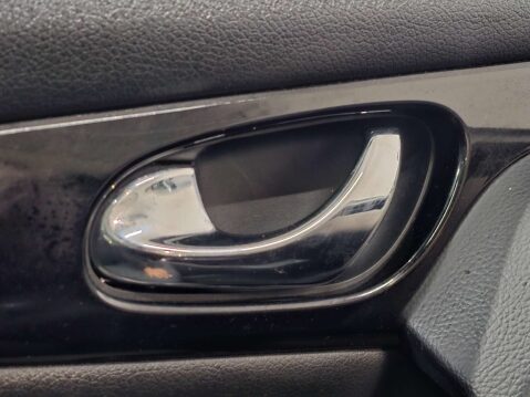 Nissan Qashqai 1.2 Qashqai N-Tec+ DiG-T 5dr 60