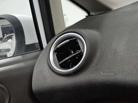 Ford Fiesta 1.0 Fiesta Zetec 5dr 68