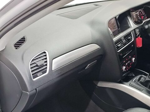 Audi A4 1.8 A4 SE Technik TFSI 4dr 15