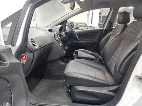 Vauxhall Corsa 1.2 Corsa SE 5dr 23