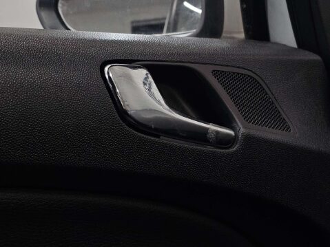 Vauxhall Corsa 1.2 Corsa SE 5dr 75