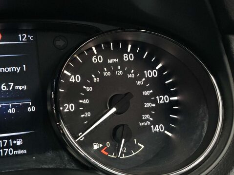 Nissan Qashqai 1.2 Qashqai Acenta Premium DiG-T 5dr 57