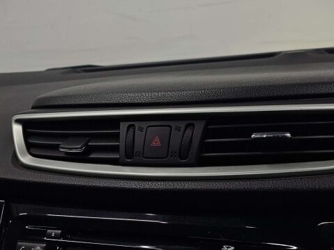 Nissan Qashqai 1.2 Qashqai Acenta Premium DiG-T 5dr 59