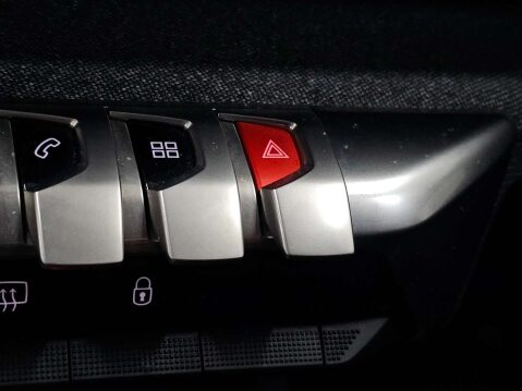 Peugeot 3008 1.2 3008 Allure S/S 5dr 51