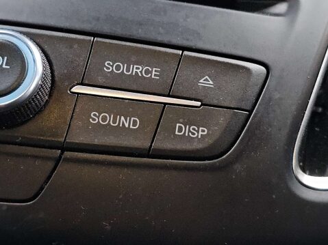 Ford Focus 1.5 Focus Titanium 5dr 61