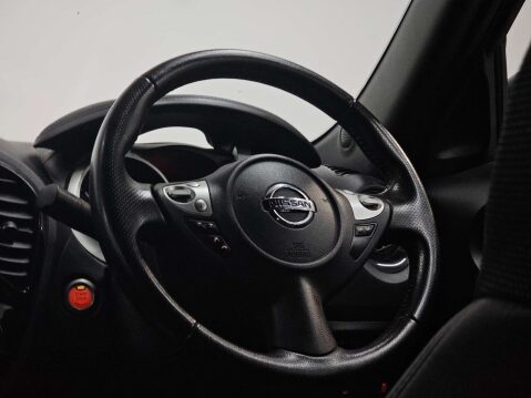 Nissan Juke 1.2 Juke N-Connecta DiG-T 5dr 31
