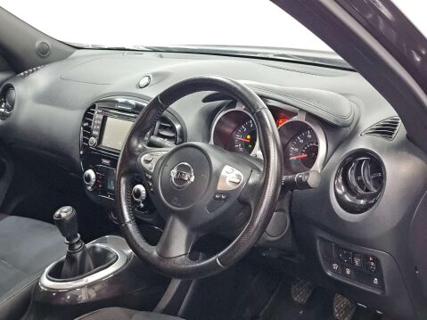 Nissan Juke 1.2 Juke N-Connecta DiG-T 5dr 12