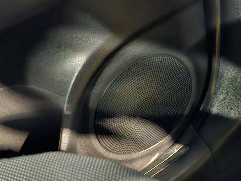 Nissan Juke 1.2 Juke N-Connecta DiG-T 5dr 41