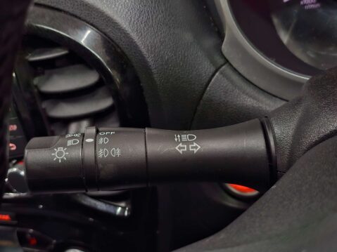 Nissan Juke 1.2 Juke N-Connecta DiG-T 5dr 69