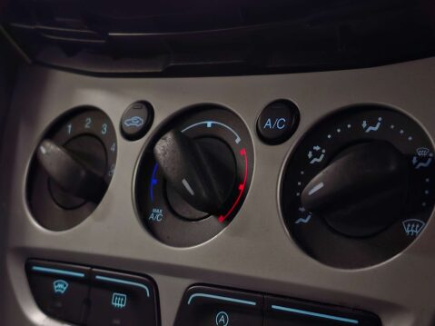 Ford Focus 1.0 Focus Zetec T 5dr 60