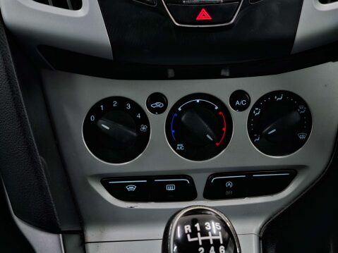 Ford Focus 1.0 Focus Zetec T 5dr 33