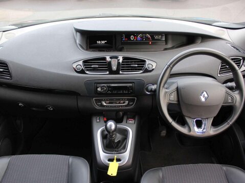 Renault Grand Scenic 1.6 dCi Dynamique Nav Euro 6 (s/s) 5dr 3