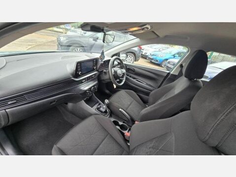 Hyundai BAYON 1.0 T-GDi MHEV SE Connect Euro 6 (s/s) 5dr 37